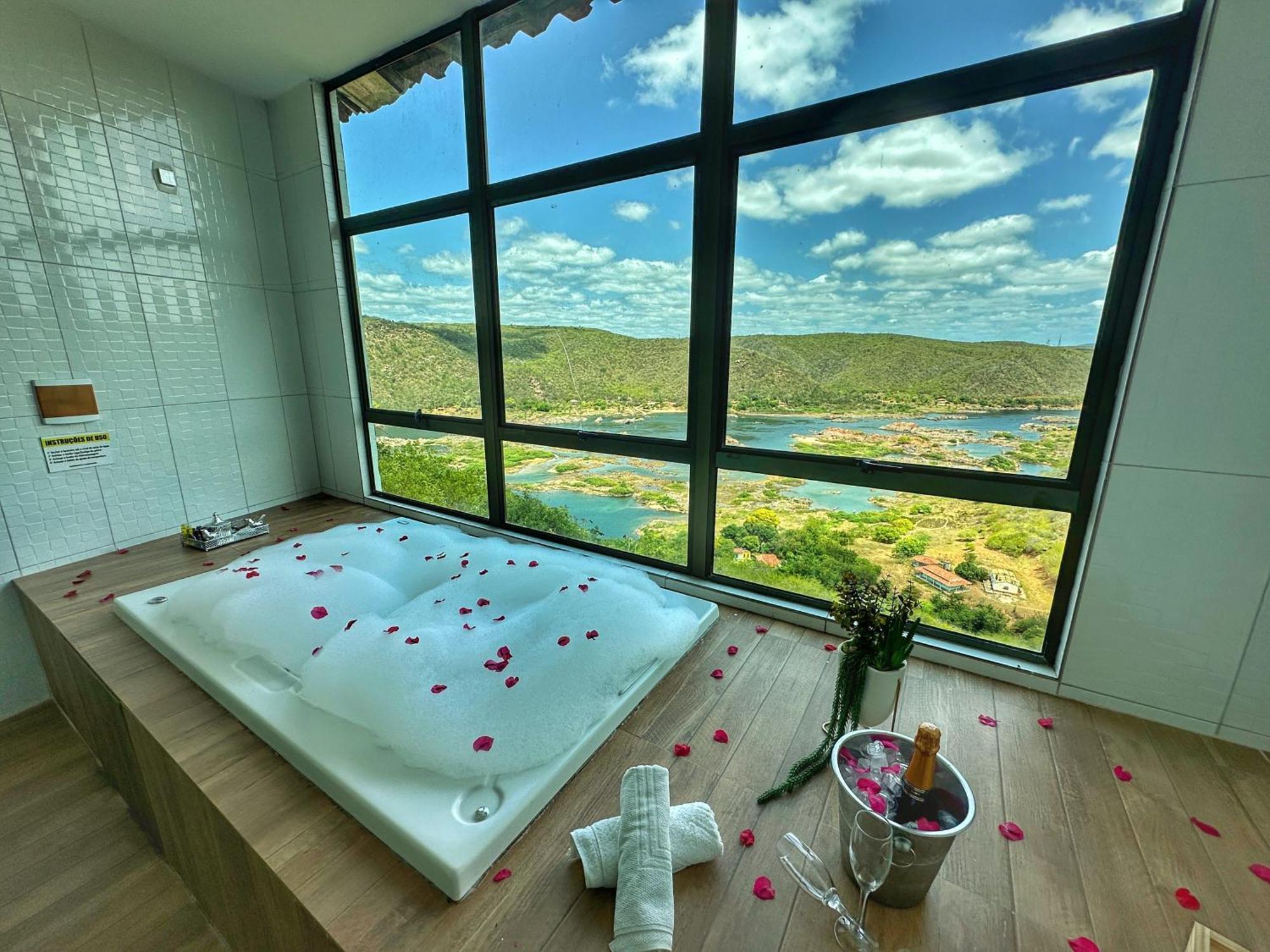Hotel Aconchego Do Velho Chico ببرانا المظهر الخارجي الصورة