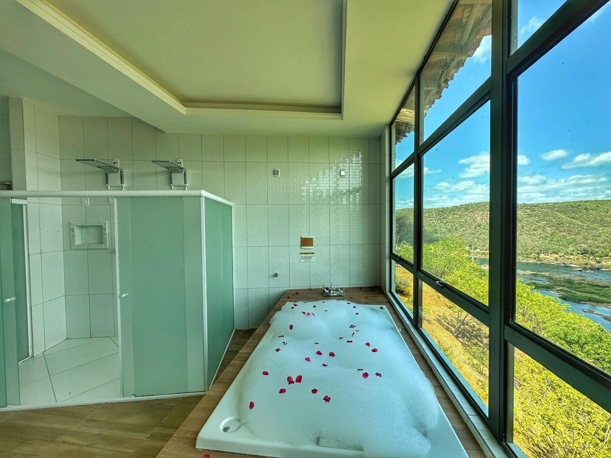 Hotel Aconchego Do Velho Chico ببرانا المظهر الخارجي الصورة